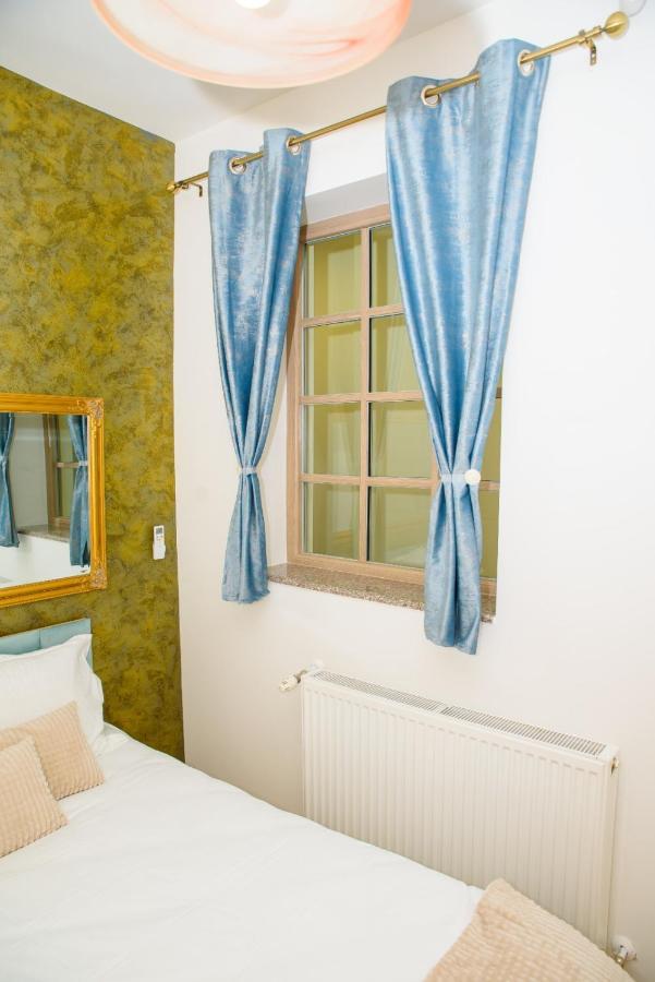 Bistro Centru Vechi Craiova Otel Dış mekan fotoğraf